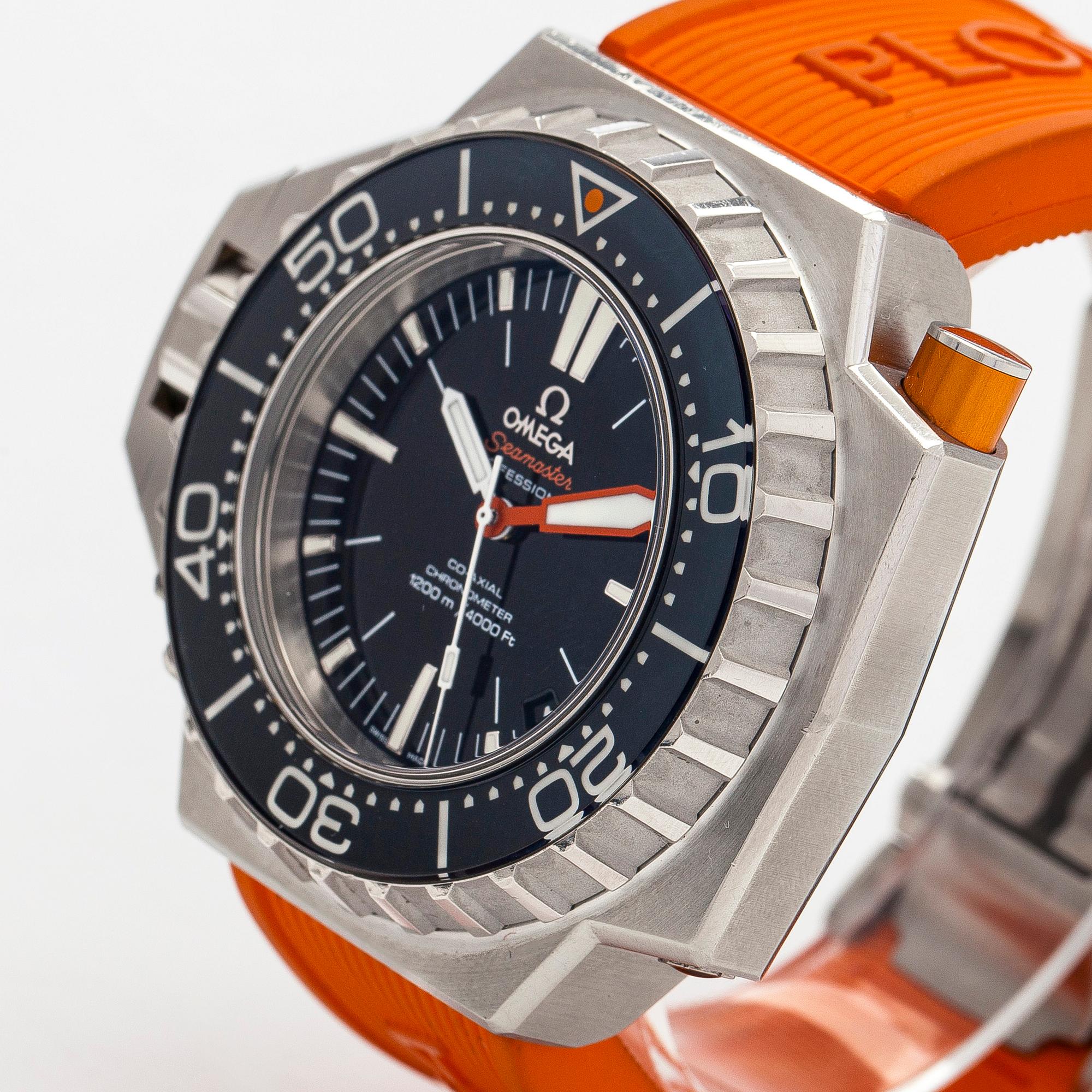 Omega, Seamaster Professional, Chronometer, "PloProf", armbandsur, 55 x 48 mm.