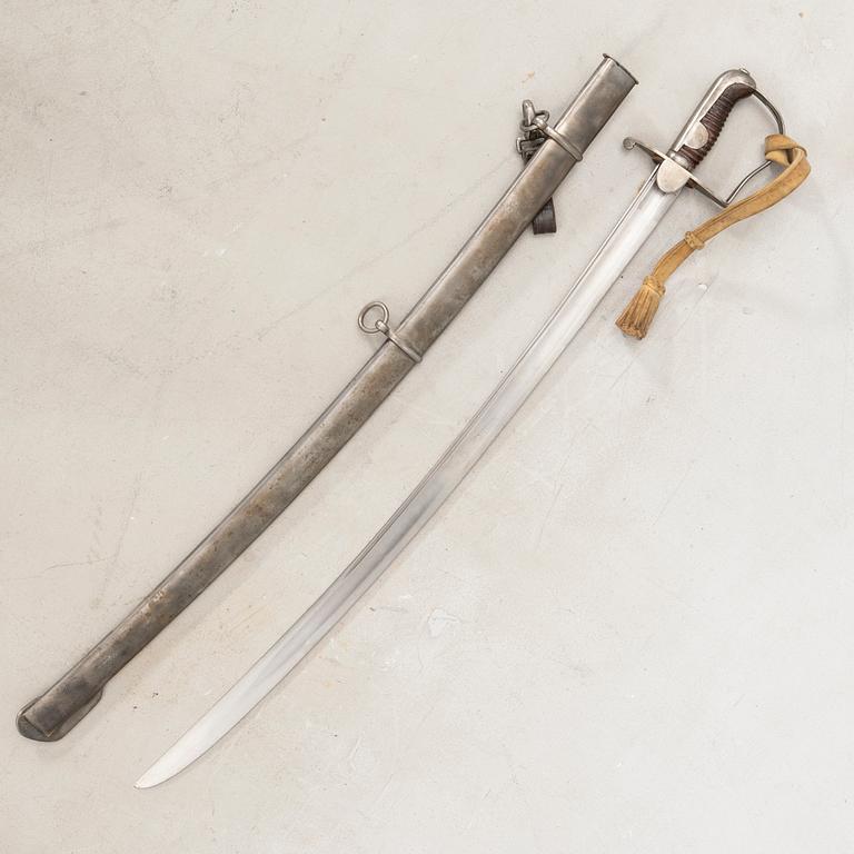 Sabel, svensk, m/1831 för artillerimanskap, med balja.