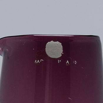 DRICKSGLAS, 24 st, och KARAFFER, 2 st, "i-glas"-serien, Timo Sarpaneva 1950-60-tal. En karaff signerad.