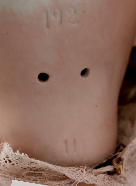 BISKVIFLICKDOCKA, Tyskland, 1900-talets första del. Kämmer & Reinhardt 192.