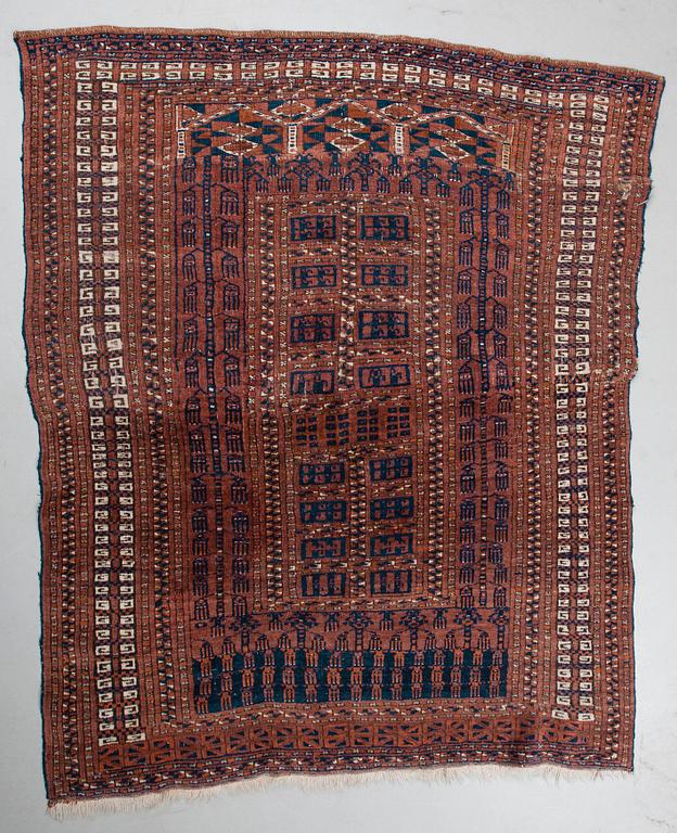 MATTA, semiantik, Hatchlu, Turkmen, ca 156 x 136 cm.