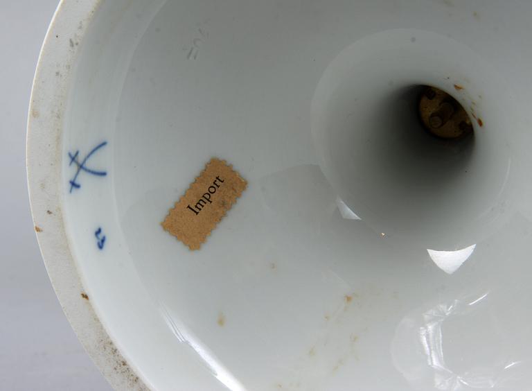 UPPSATSSKÅL, porslin, Meissen.