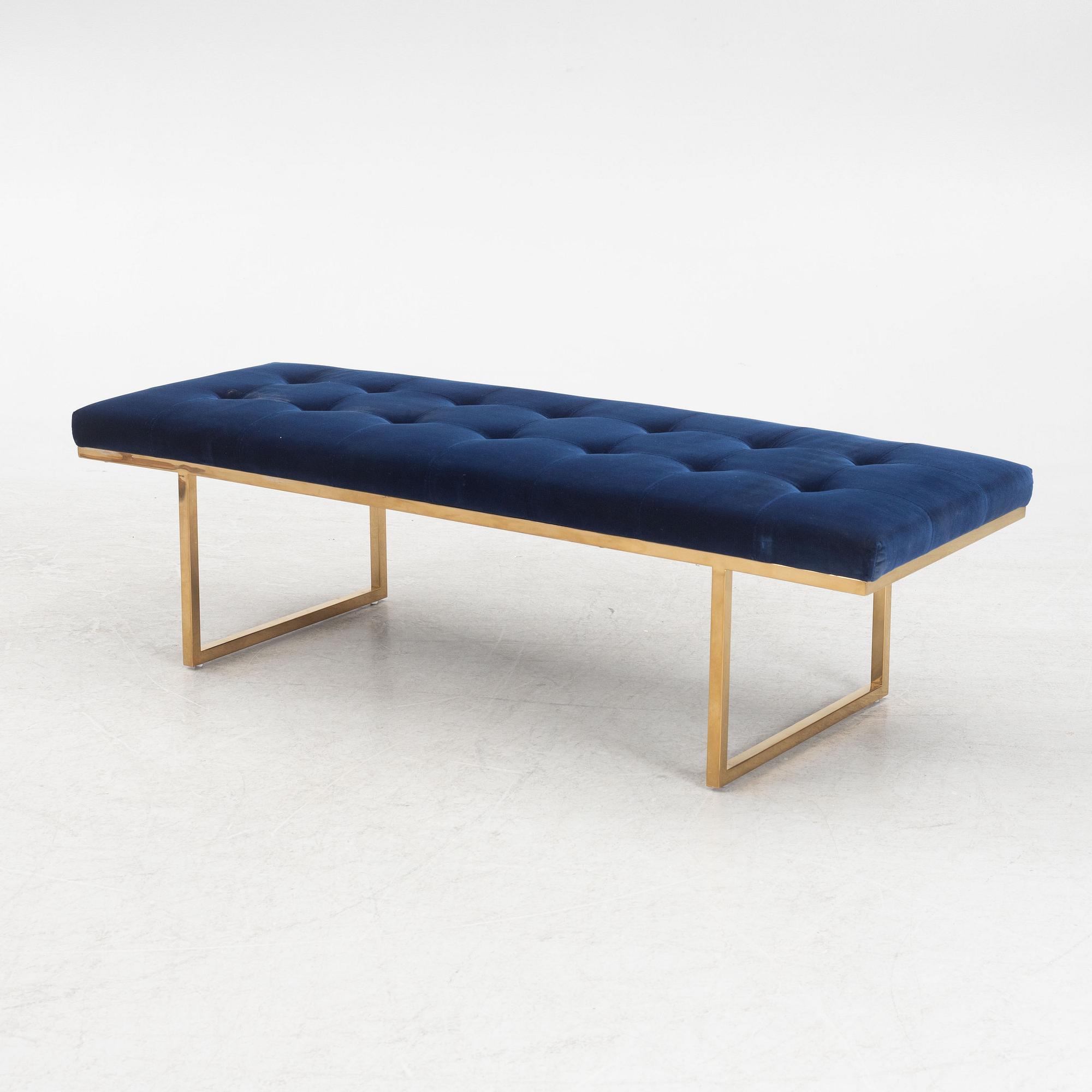 Ruth & Joanna, a contemporary 'Fiona' bench.