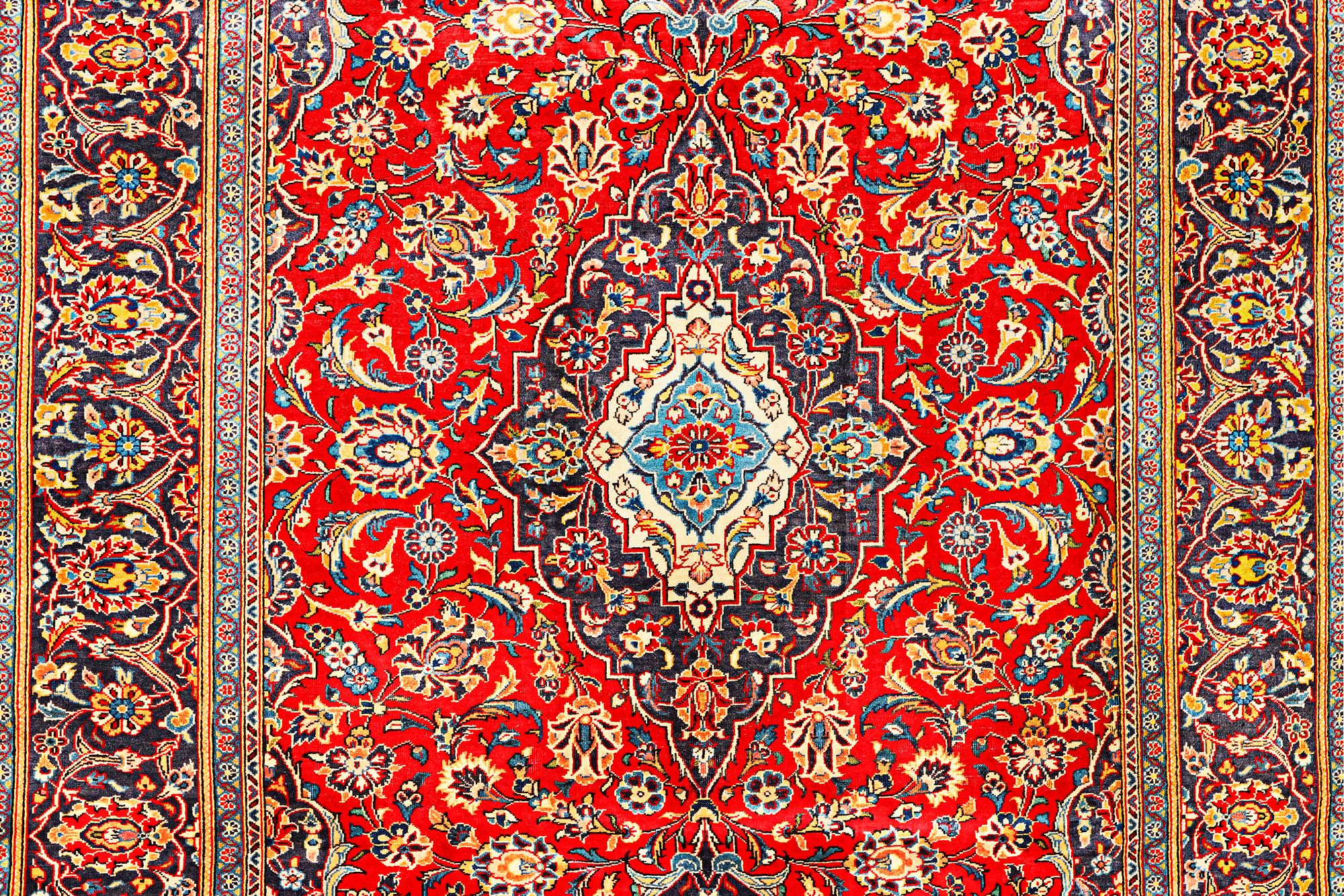A Najafabad carpet, c. 300 x 195 cm.