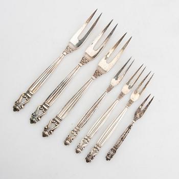 Johan Rohde, forks 7 dlr "Konge/Achorn" sterling silver for Georg Jensen after 1945.