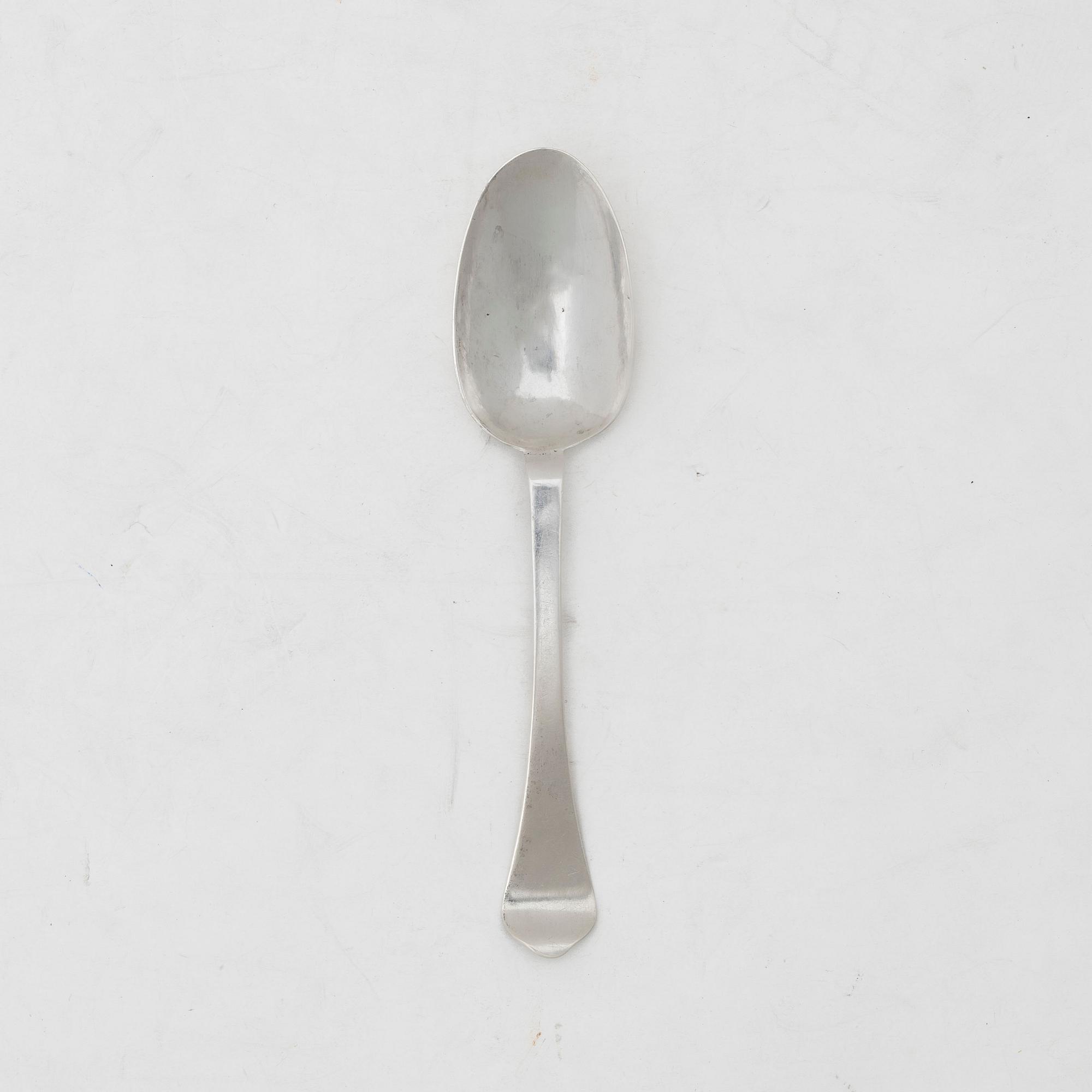 Gottfried Dubois, råttsvanssked, silver, Stockholm 1727.