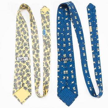 Hermès, four silk ties.