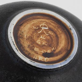 Gunnar Nylund, two bowls, Rörstrand.