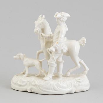 A white glazed figure of a horse with a groom from the 'Kleine Gelbe Frankentahler Jakt', Nymphenburg, Germany, 1960's.