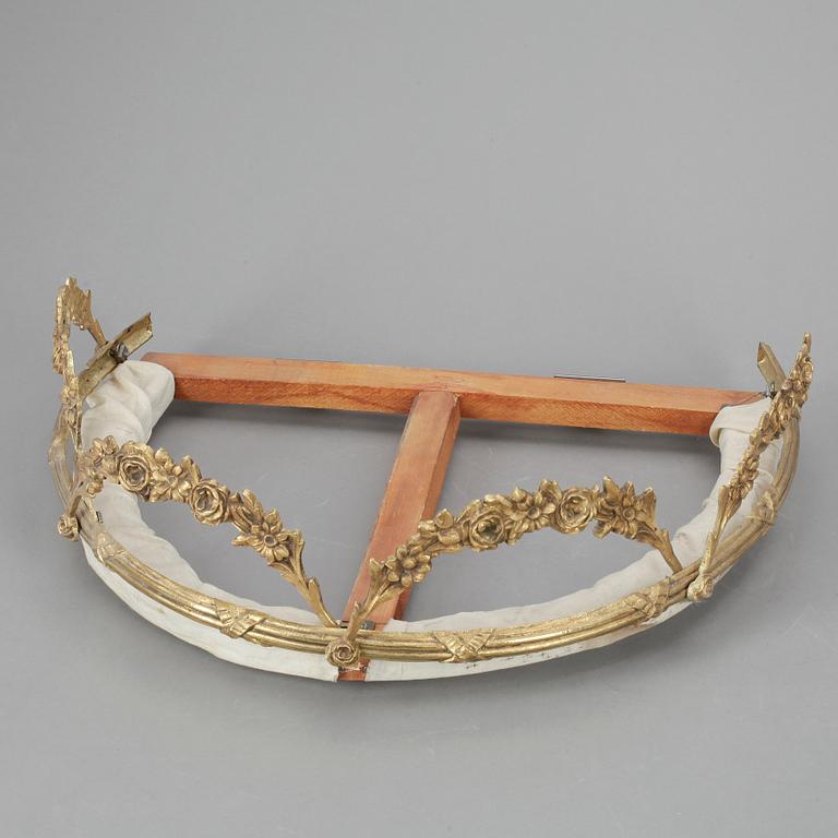SÄNGHIMMEL, rokokostil, 1900-talets första hälft.