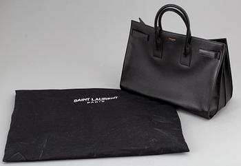 SAINT LAURENT, 'Sac du Jour large'.
