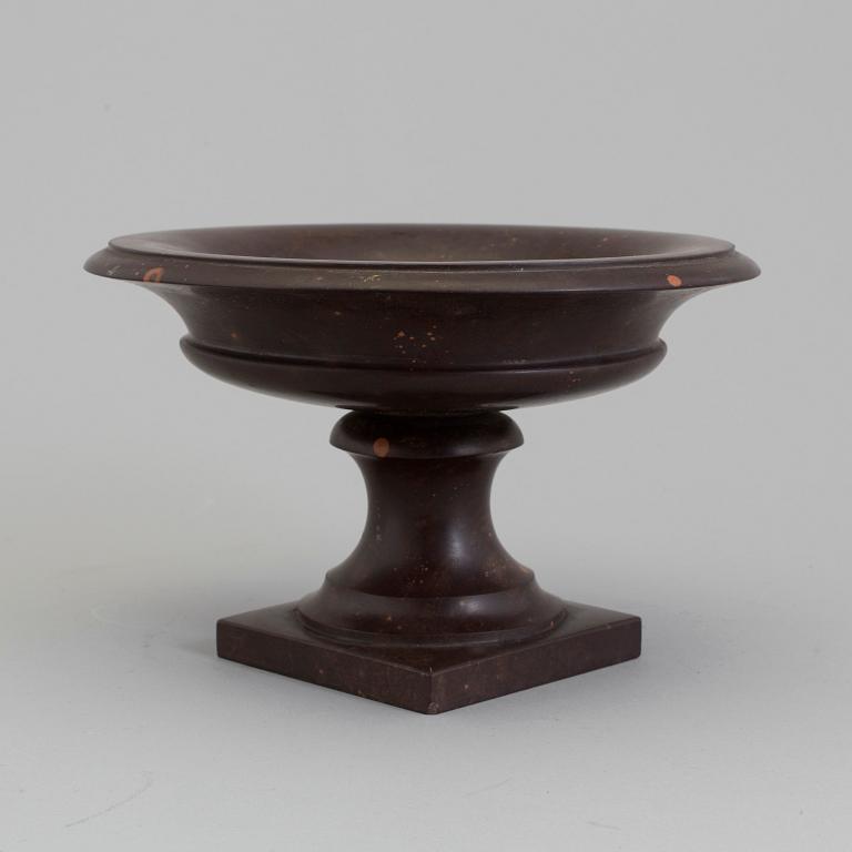 A late 18th century stone tazza.