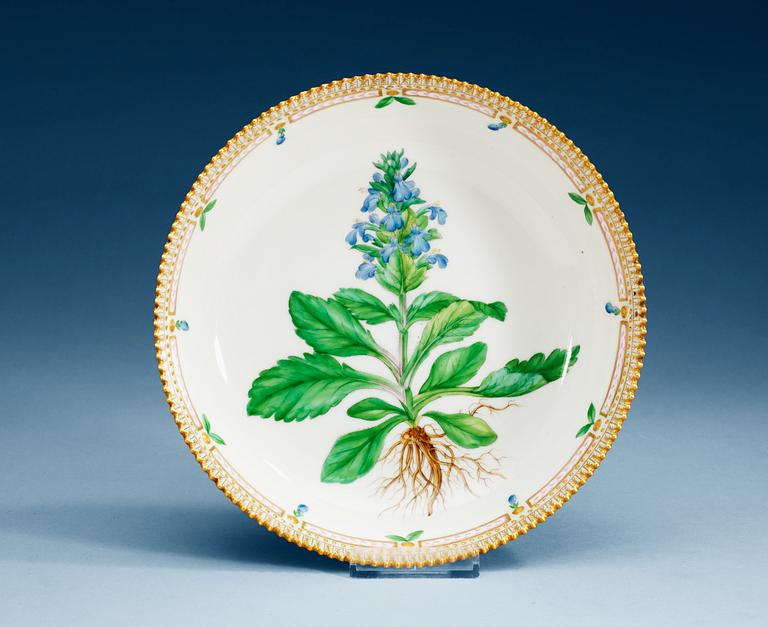 A Royal Copenhagen 'Flora Danica' dish, Denmark, 20th Century.