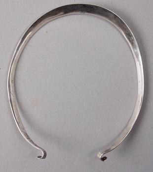 HALSRING, silver. 1900-talets slut.