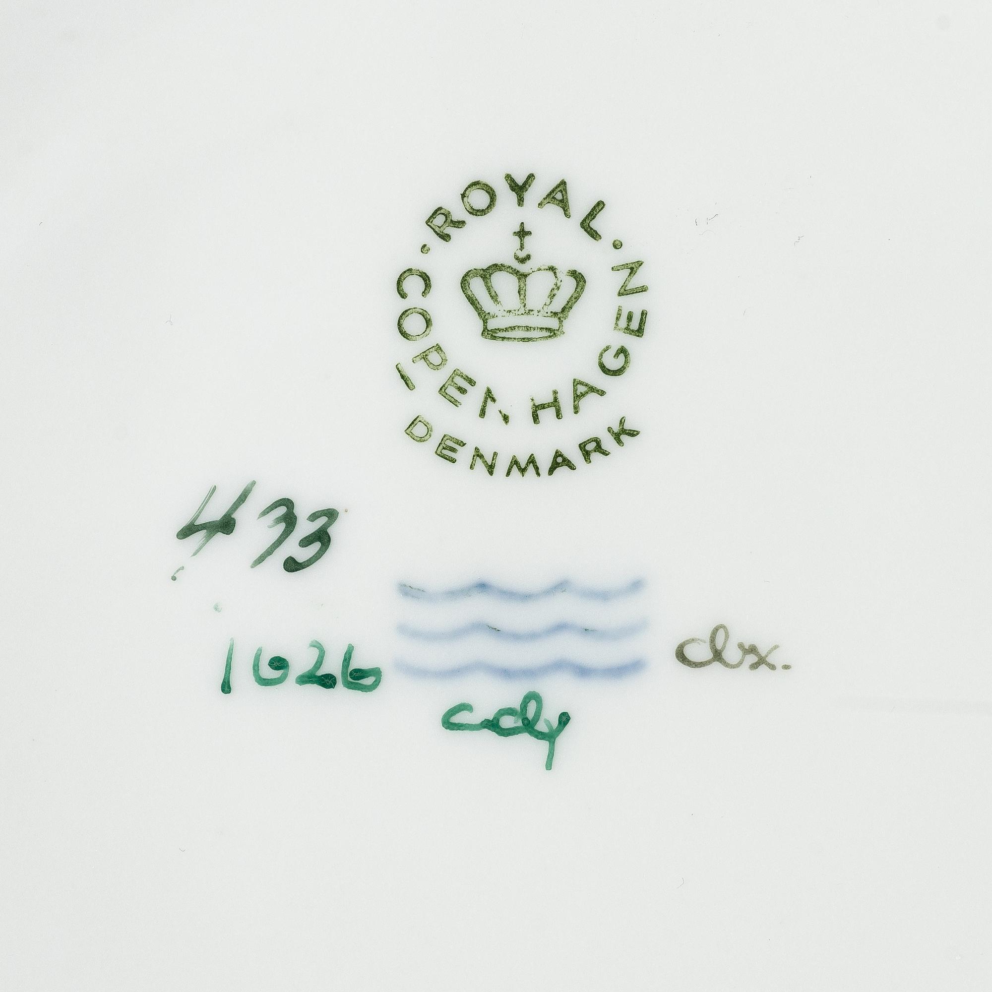 Royal Copenhagen, a 79-piece coffee and tea service, 'Saxon Flower', Denmark.