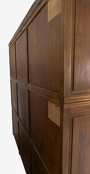 Vitrin / Skåp, modell Clifton ta Fritzies tillverkare Club Vintage Interiors 2011-2017.