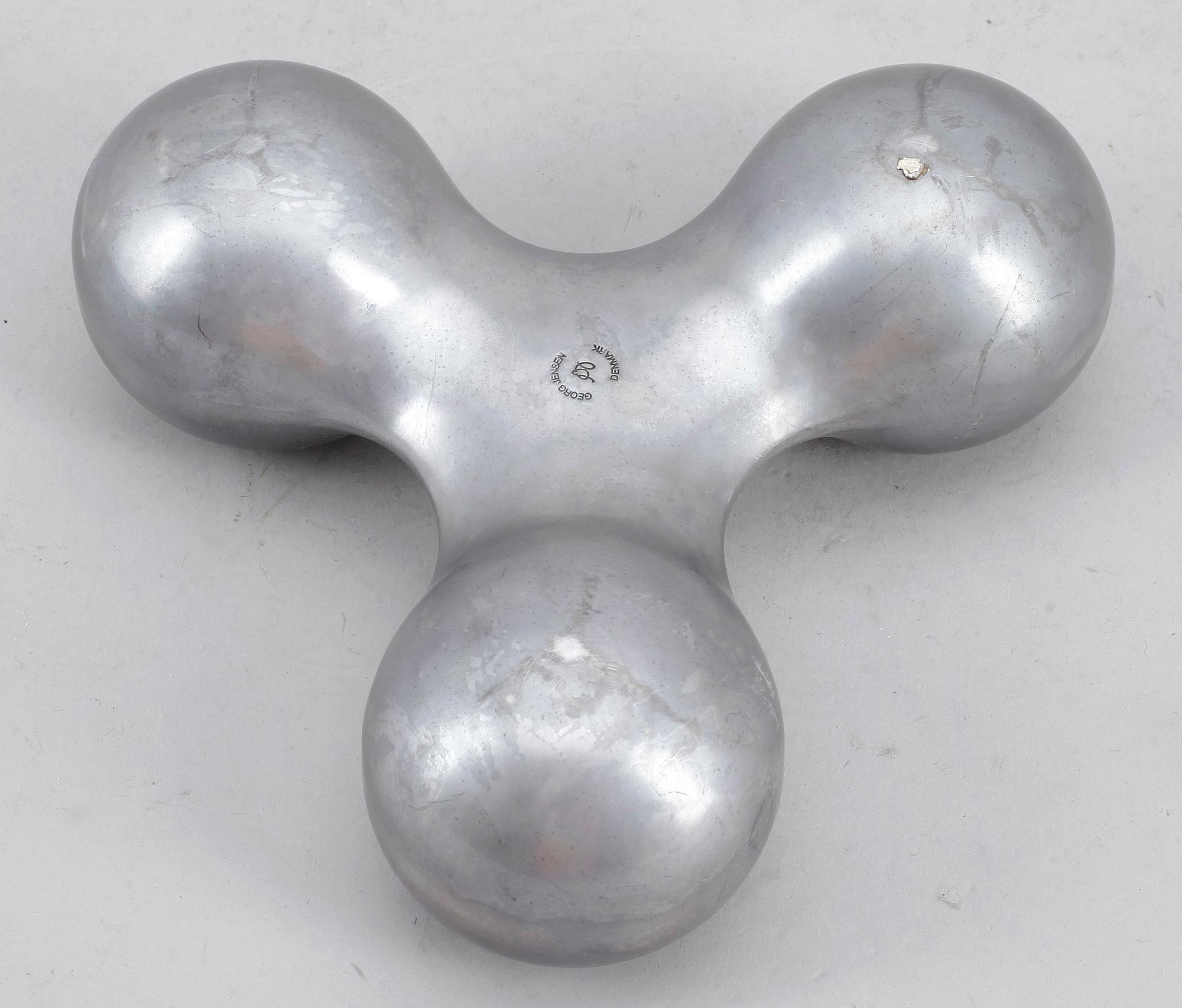 LJUSSTAKE, metall, Arne Jacobsen för Georg Jensen.