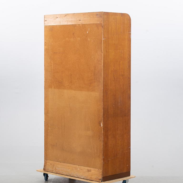 JALUSISKÅP 1900-talets andra hälft.