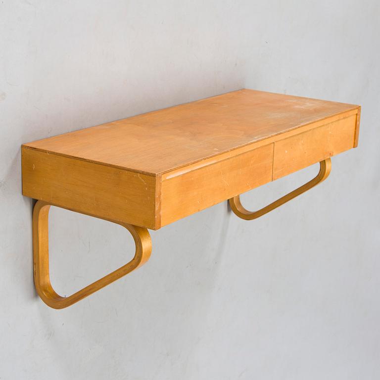 Alvar Aalto, a mid-20th-century console / shelf 114 for O.Y. Huonekalu- ja Rakennustyötehdas A.B.