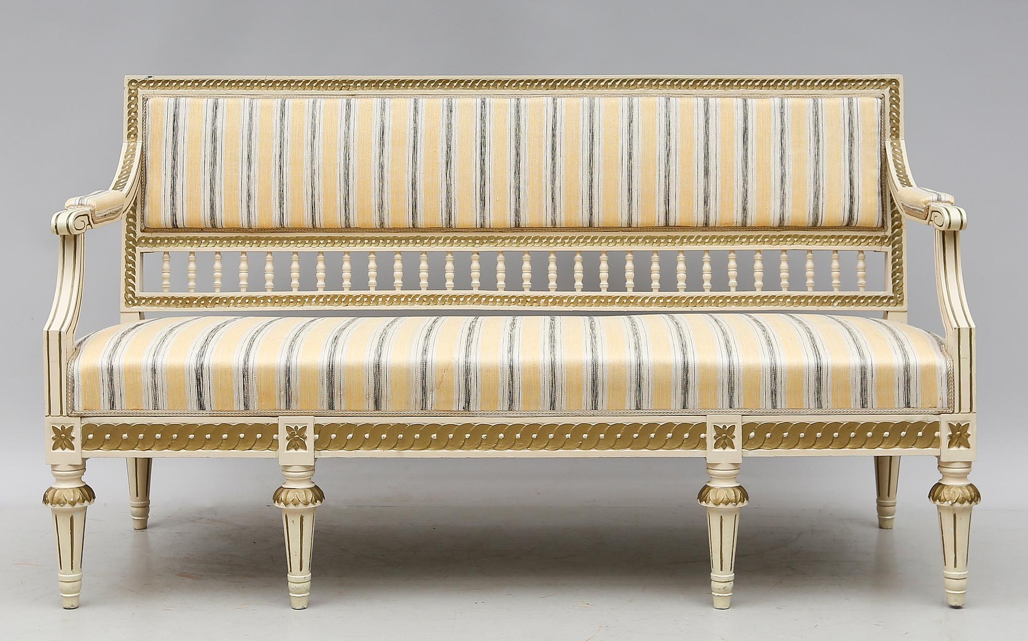 SOFFA, gustaviansk stil, 1900-talets första hälft.