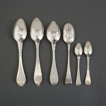 4 + 13 18th and 19th century silver spoons.