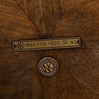 SVEN THORESEN & TORGNY ROLLOF, A mahogany coffee table, Nordiska Kompaniet, 1940.