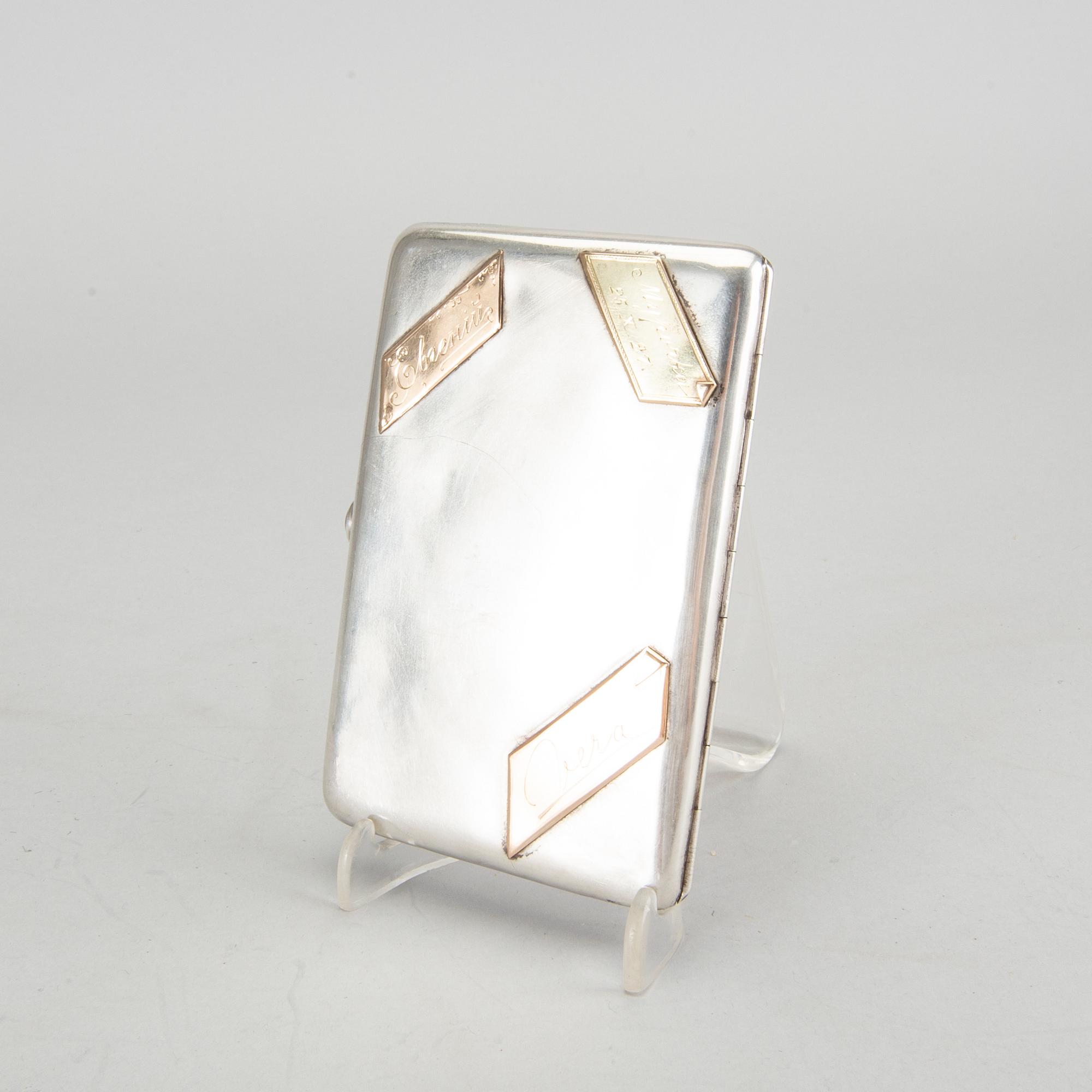 A 1908-1926 Russian silver cigarette case.