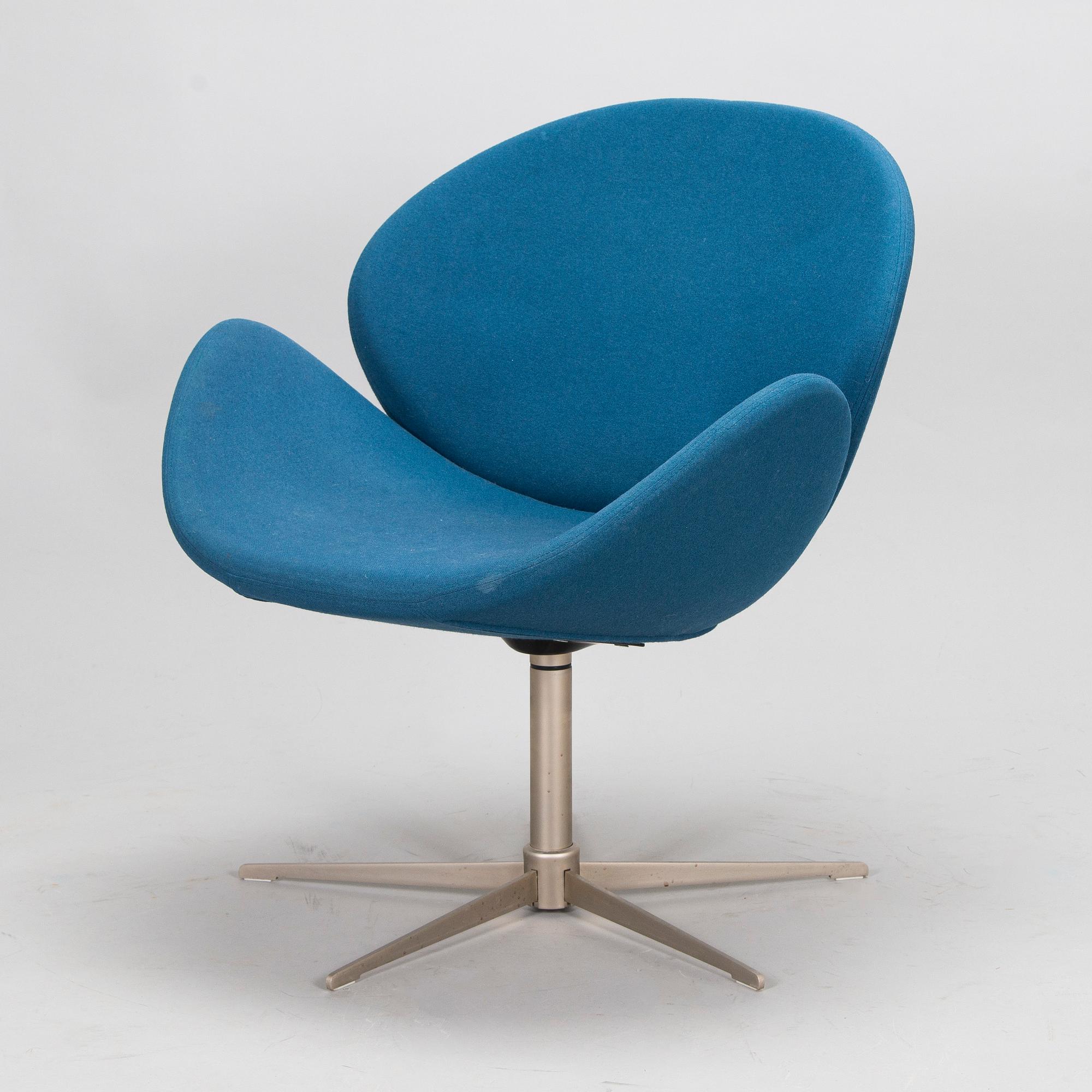 Anders Nørgaard, fåtolj "Ogi". Bo Concept, Denmark.