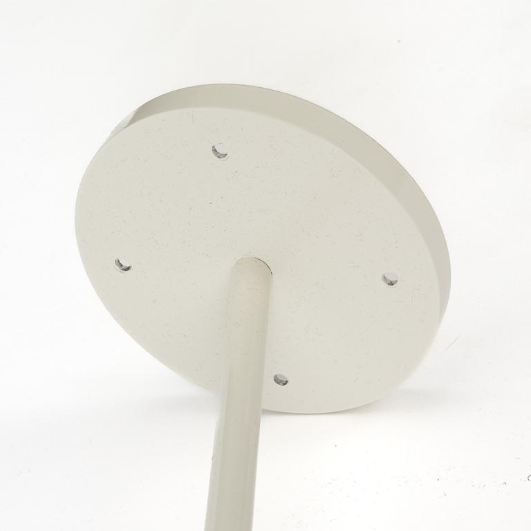 Gunnar Asplund, a 'GA15' wall light, Blond Belysning AB, 21st century.