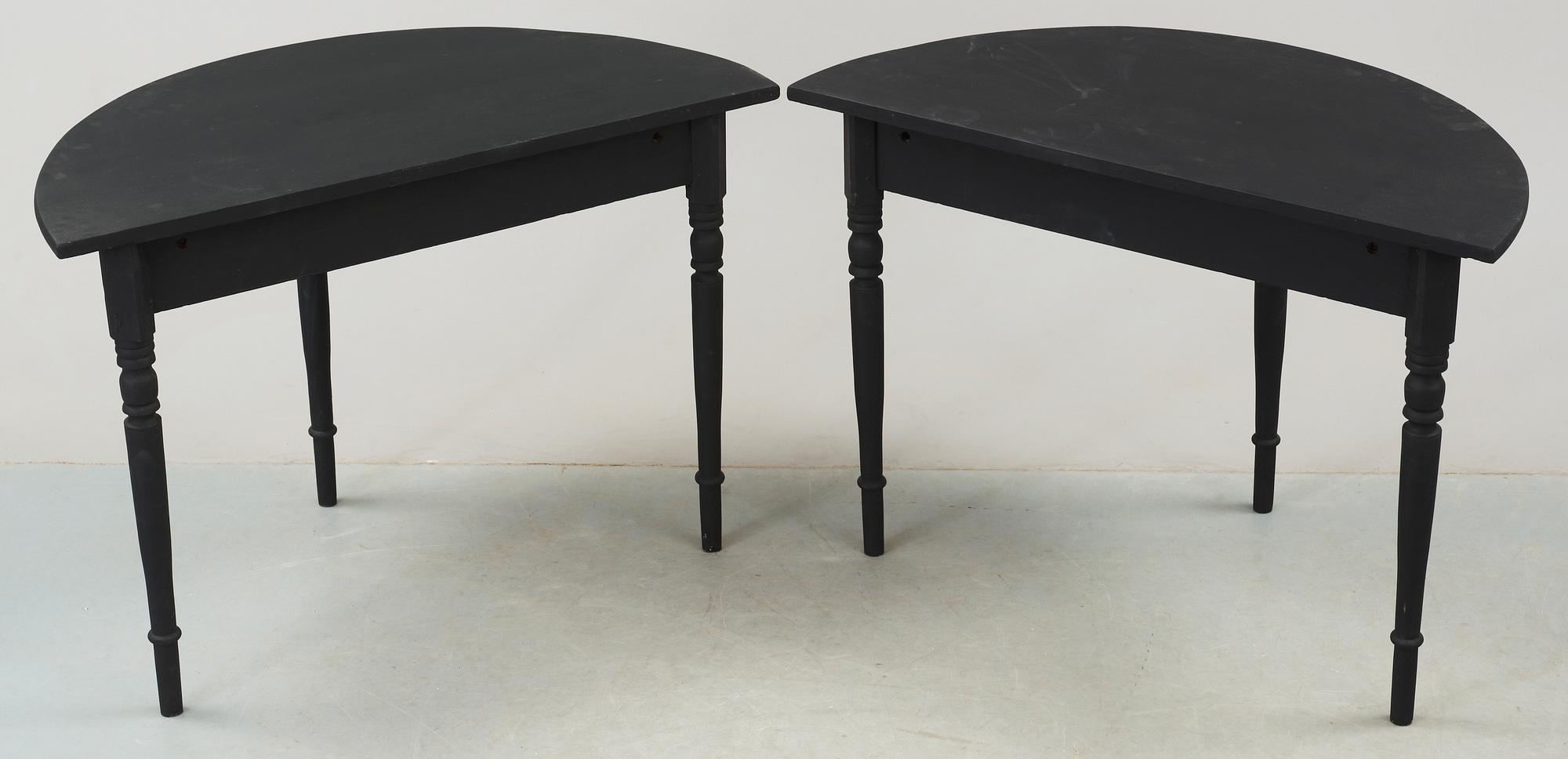 VÄGGBORD / KONSOLBORD, 2 st, 1900-tal.