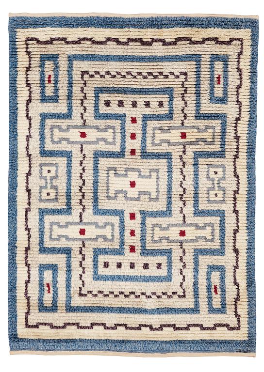 Sigvard Bernadotte, A CARPET, knotted pile, ca 210,5 x 153,5 cm, signed SB.