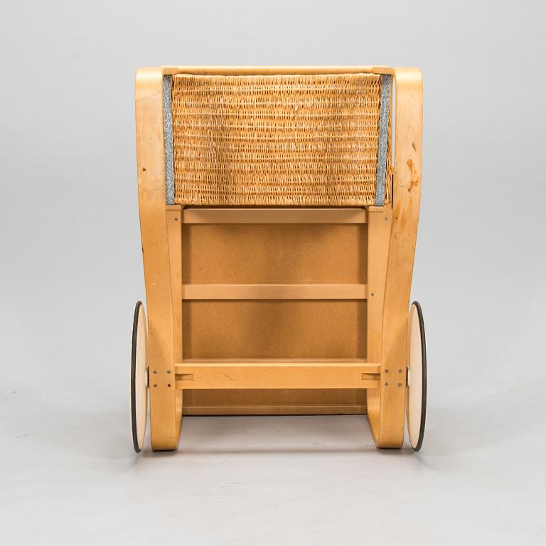 Alvar Aalto, serveringsvagn, modell 900, Artek, 1960-tal.