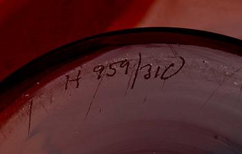 TÅRTFAT, glas, Erik Höglund, 1900-talets andra hälft.