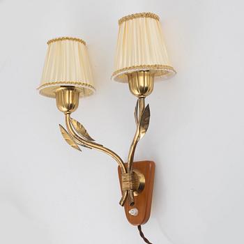 Harald Notini, wall lamps 1 pair, model "8651", Arvid Böhlmarks Lampfabrik, 1940s-50s.