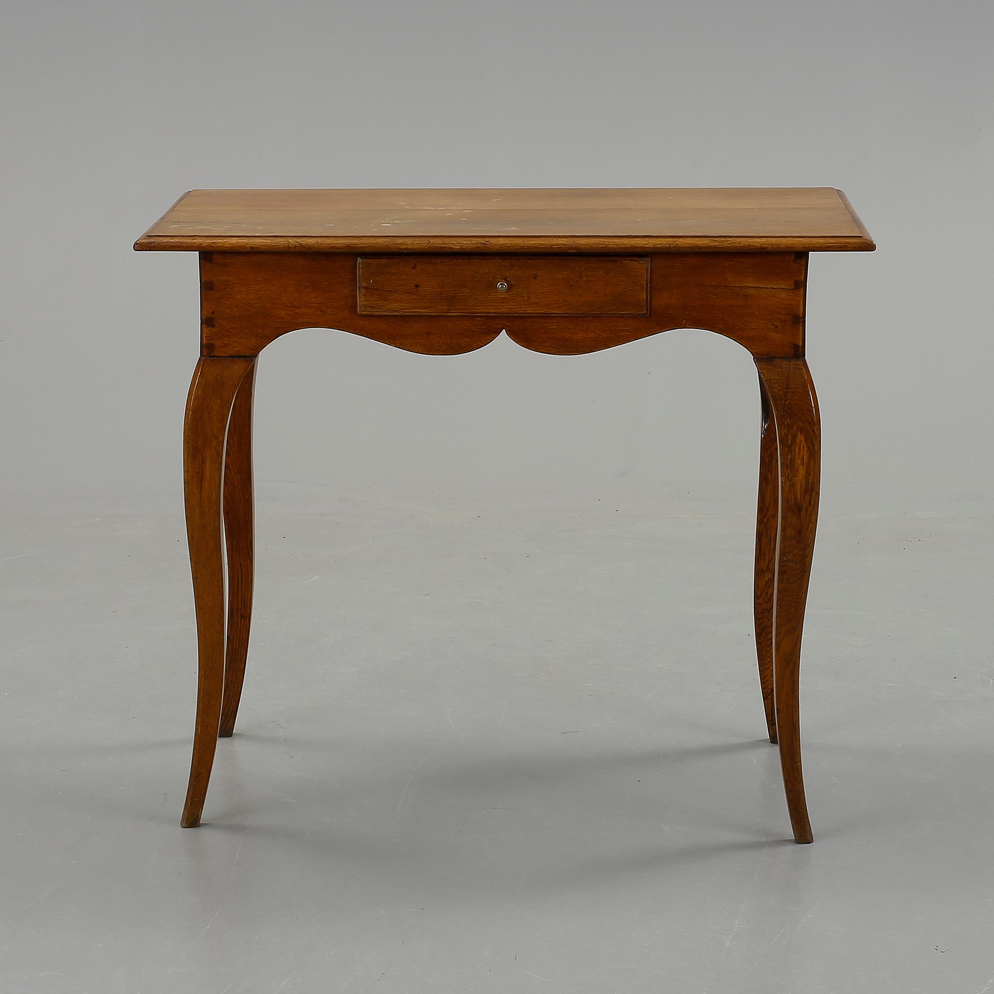 BORD, rokokostil, 1800-tal.