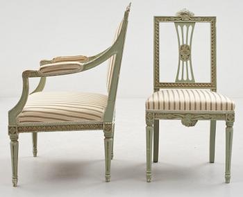 STOLAR, 4 st samt KARMSTOLAR, ett par, gustaviansk stil, 1900-tal.