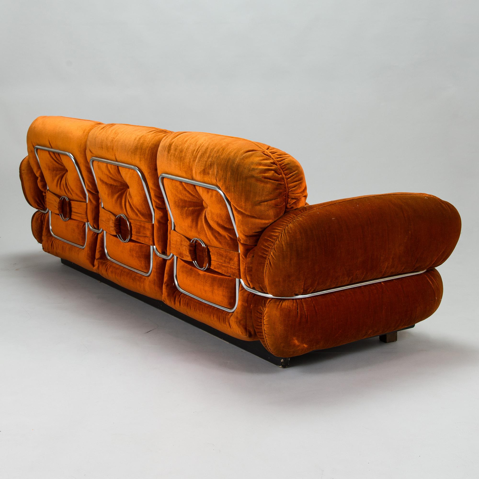 Kurt Hvitsjö, A 1970's sofa 'Hannibal' for Isku.