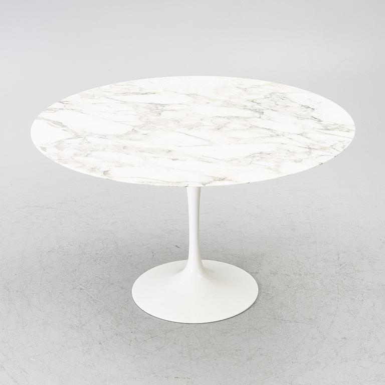 Eero Saarinen, Dining table, “Tulip”, Knoll Studio.