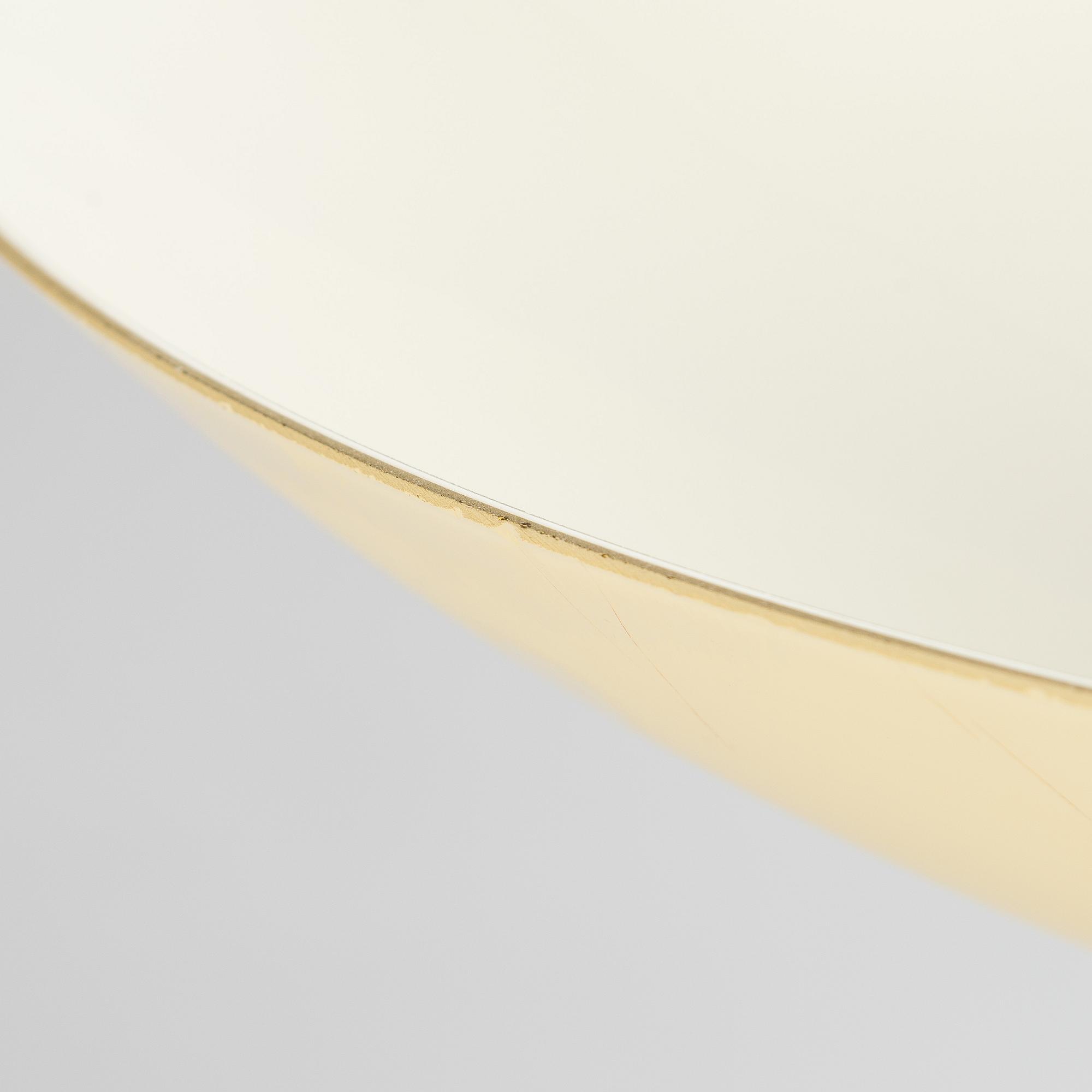 Paavo Tynell, taklampa, modell 9045 Idman 1900-talets mitt.