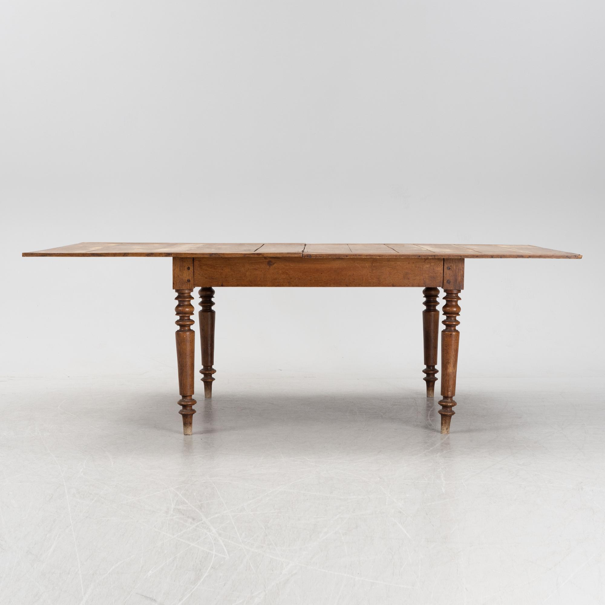 Matbord, 1800-tal.
