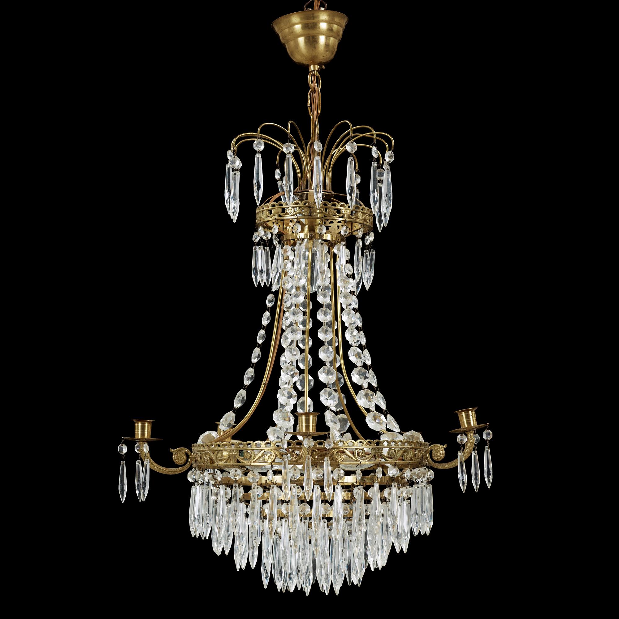 LJUSKRONA, empirstil, 1900-talets första hälft. Höjd: ca 60 cm.