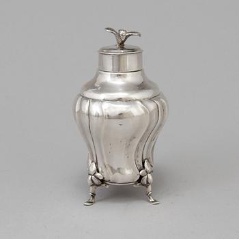 A Danish 18th century silver tea-caddy, marked Philip Lorenz Weghorst possibly, Copenhagen 1727.
