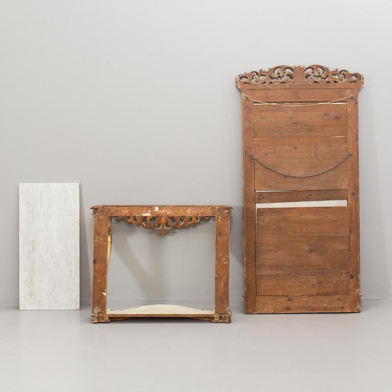 AN EMPIRE MIRROR AND CONSOLE TABLE early 1800's.