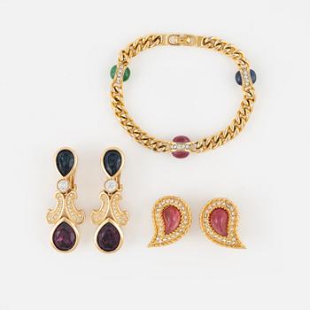 Christian Dior, bracelet and two pairs of clips, vintage.
