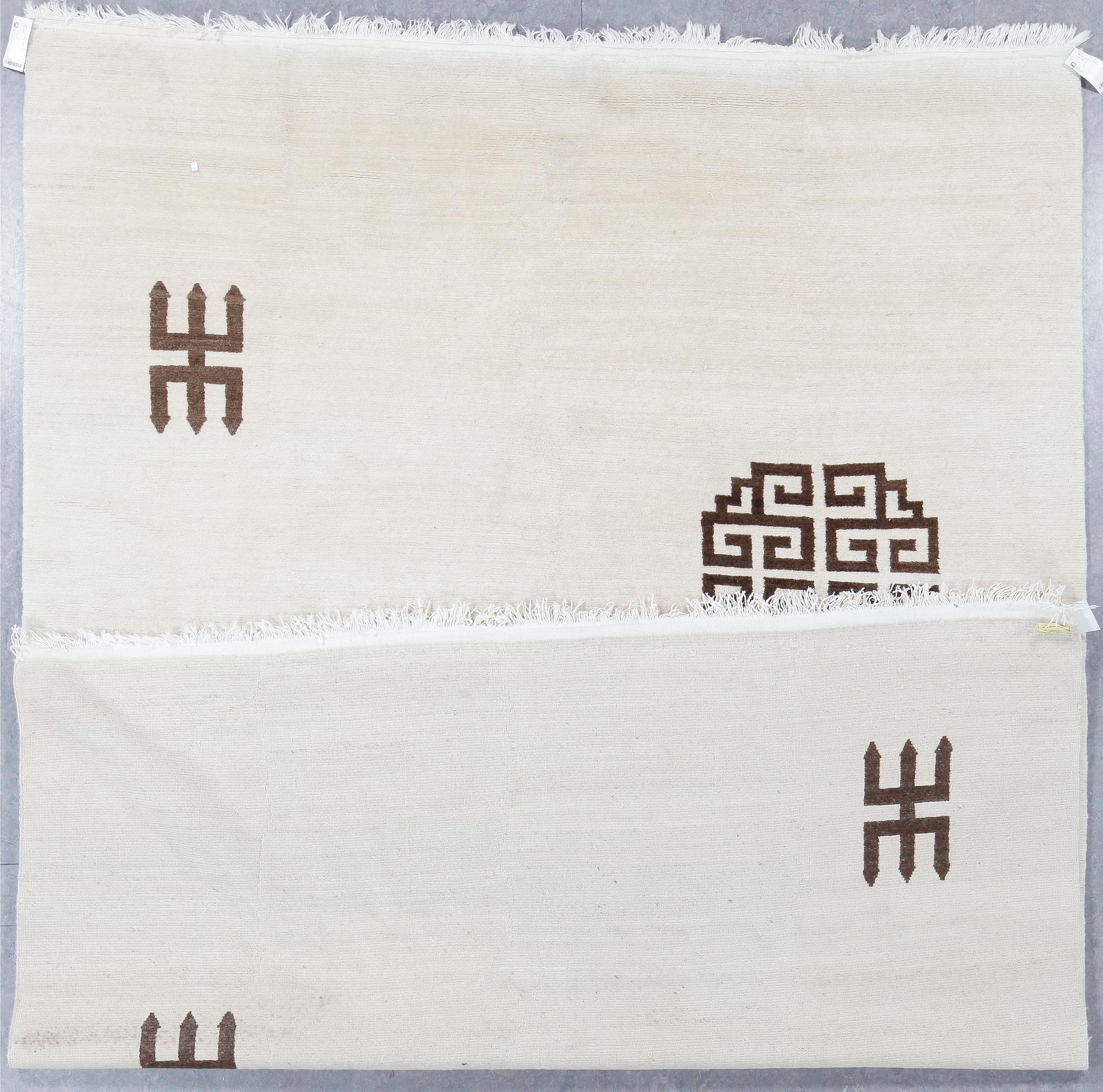 MATTA, Kina, ca 200x280.