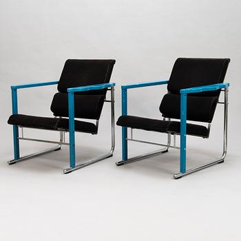 YRJÖ KUKKAPURO, nojatuolipari ja sohvapöytä, "Experiment", Avarte 1980-luku.
