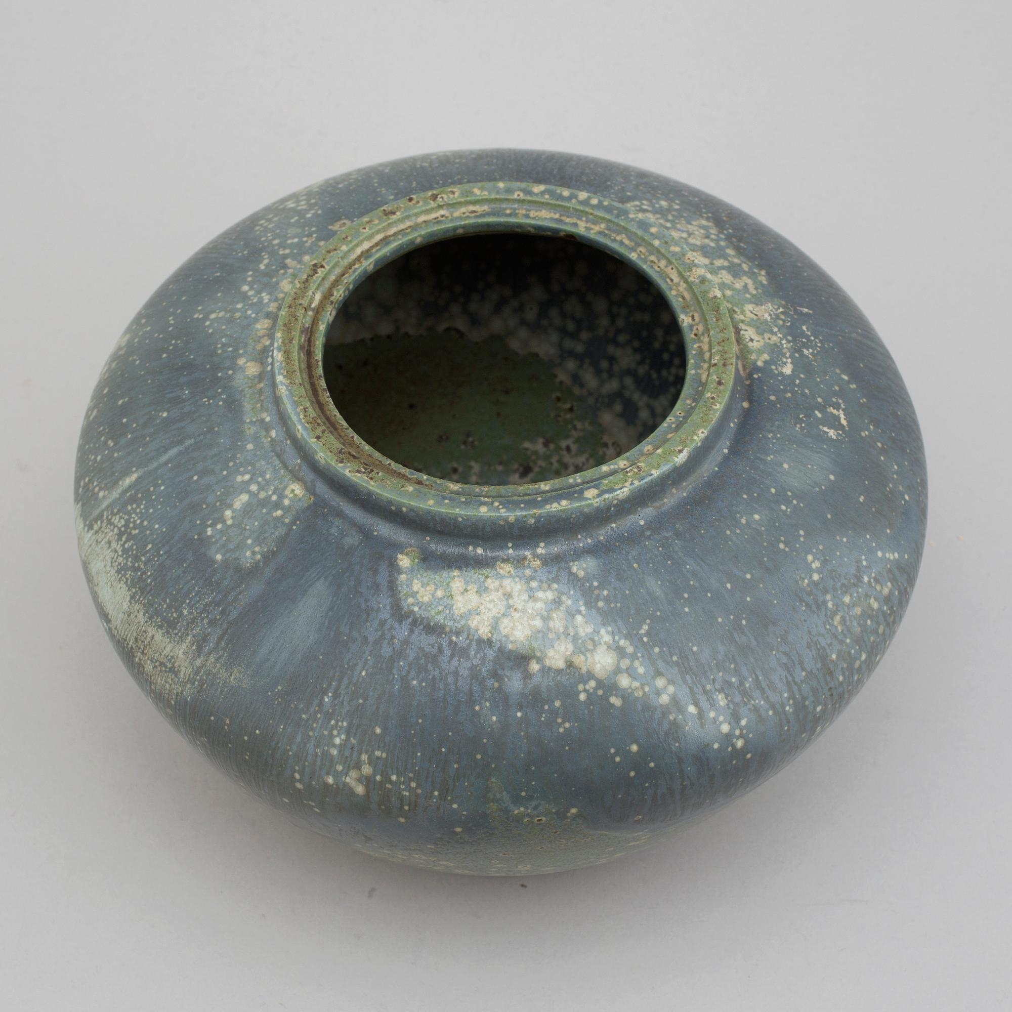 BODE WILLUMSEN & HANS HANSEN, a stoneware jar, Denmark, signed and dated 16-4-1937.