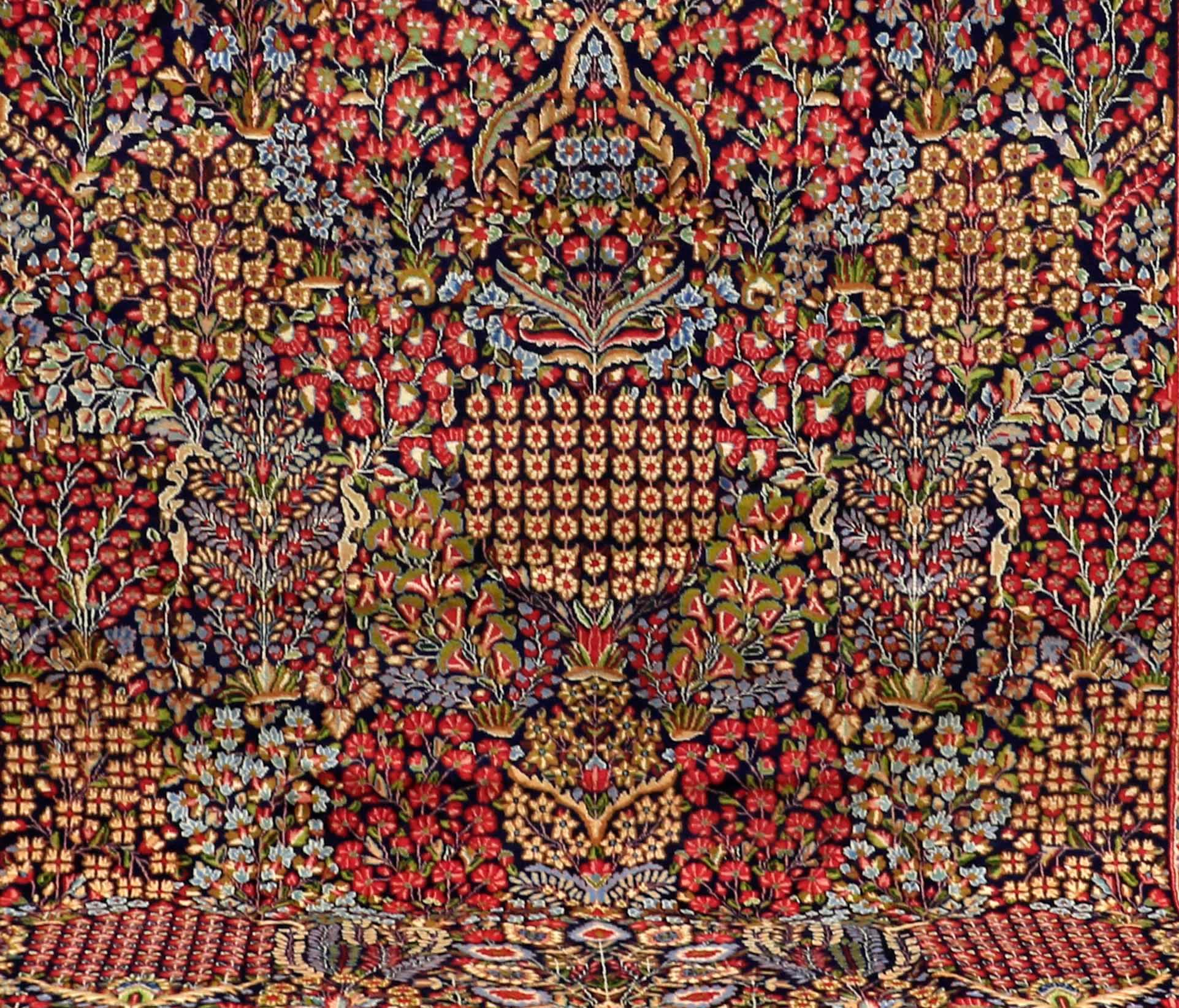 A CARPET, Kerman, ca 410 x 300 cm.