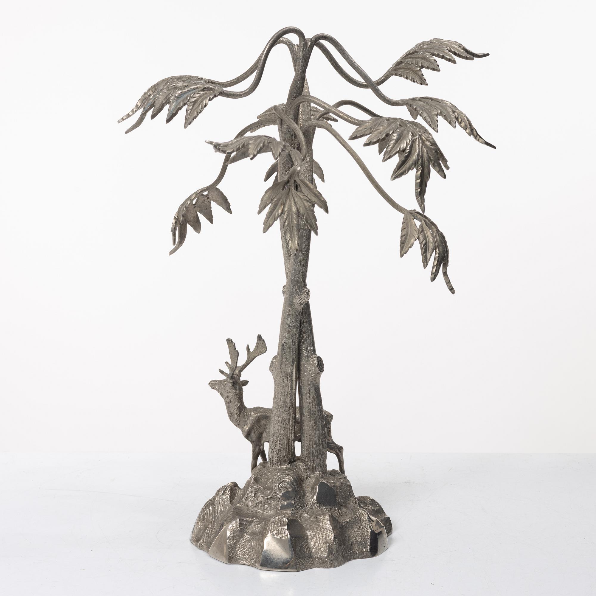 A centrepiece, early 20th Century.
