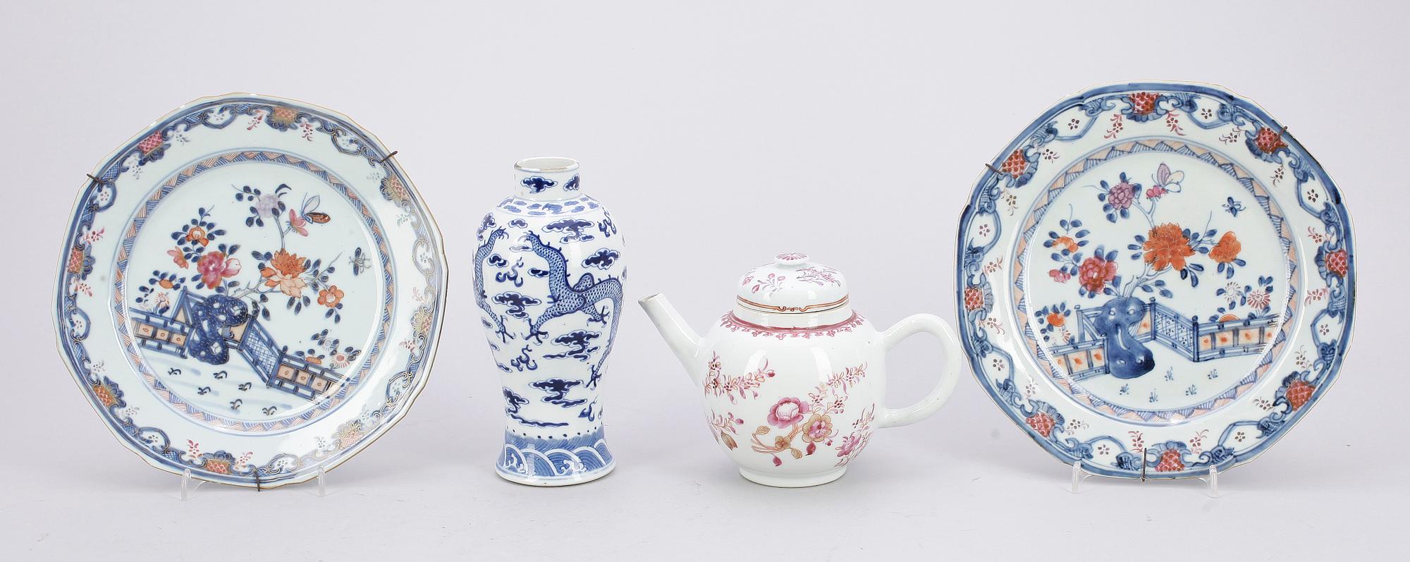 PARTI KINAPORSLIN, 4 delar, bla Qianlong och 1700-tal.